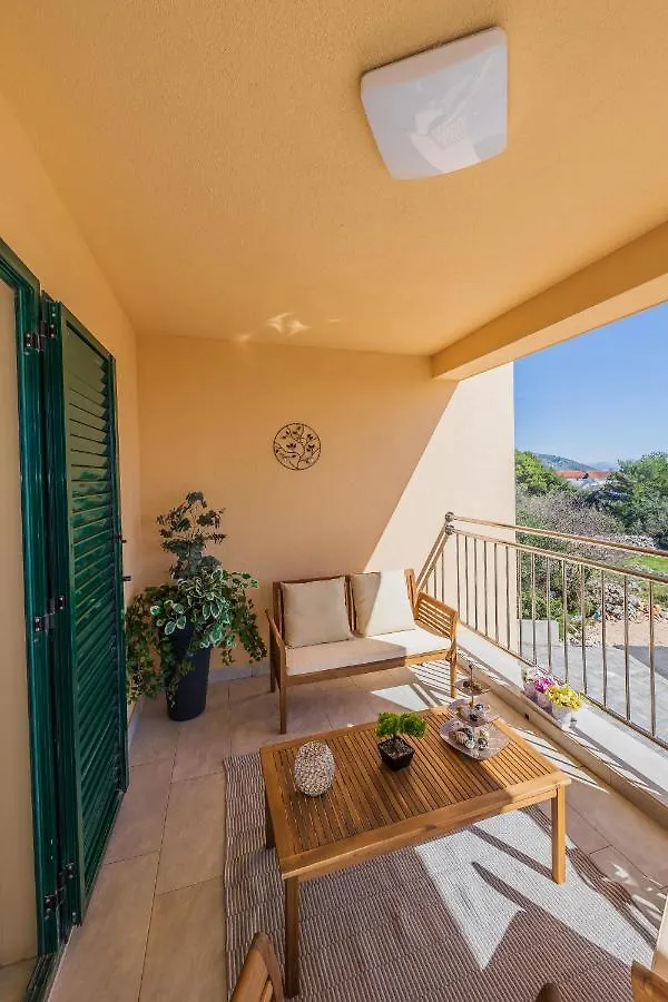 Ivana Apartment Trogir Croatia