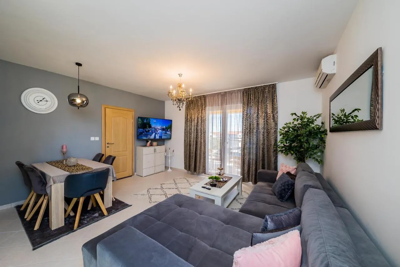 Ivana Apartment Trogir Croatia