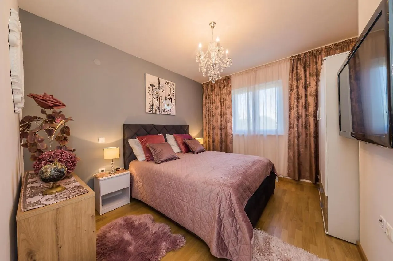 Ivana Apartment Trogir 0*,  Croatia